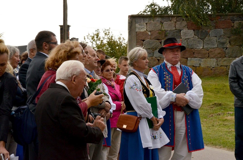 W Nowej Hucie stanął obelisk upamiętniający 100-lecie urodzin prof. Gerarda Labudy