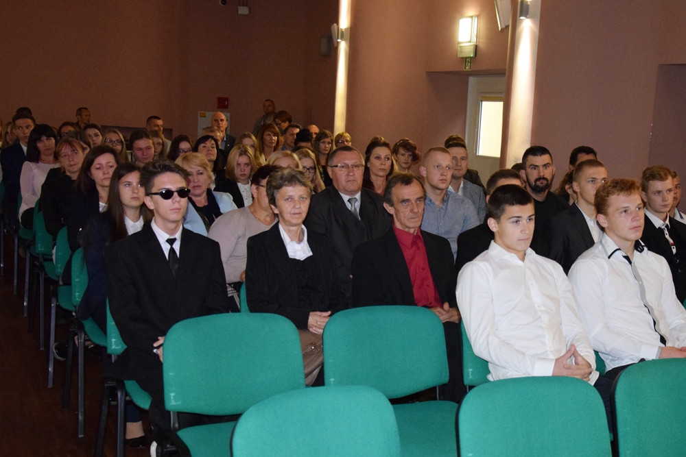 Kartuzy. Stypendia dla sportowców i uczniów ze świetnymi wynikami w nauce