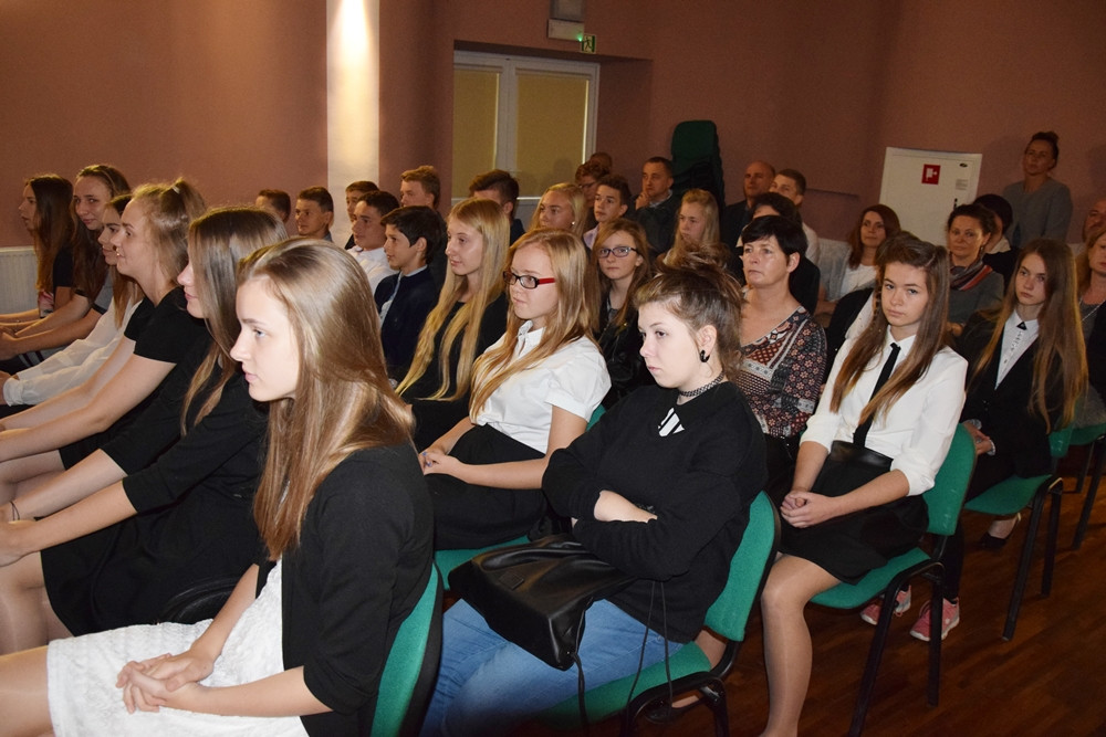 Kartuzy. Stypendia dla sportowców i uczniów ze świetnymi wynikami w nauce