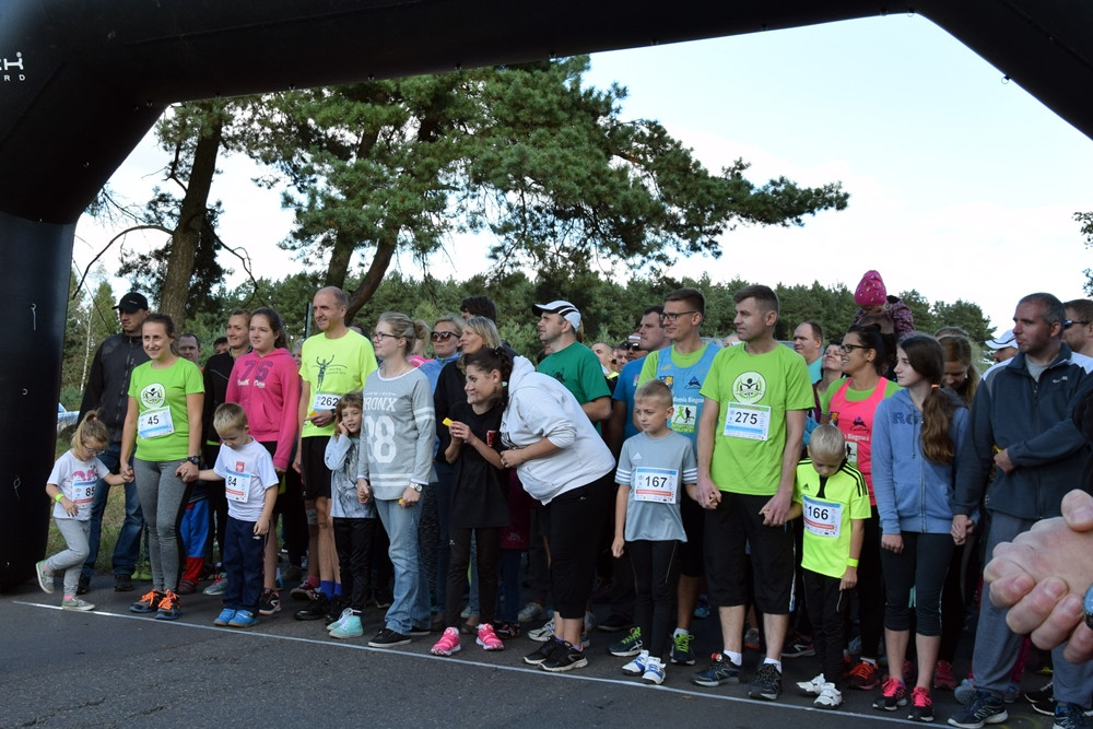 Biegająco uczcili 775-lecie Kiełpina. Kenijczyk Dominic Mailu Musyim zwycięzcą Biegu Arasmusa