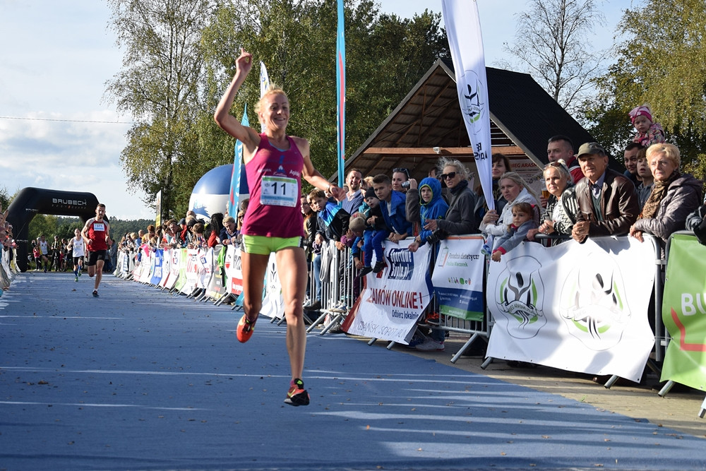 Biegająco uczcili 775-lecie Kiełpina. Kenijczyk Dominic Mailu Musyim zwycięzcą Biegu Arasmusa