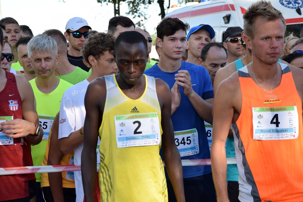 Biegająco uczcili 775-lecie Kiełpina. Kenijczyk Dominic Mailu Musyim zwycięzcą Biegu Arasmusa