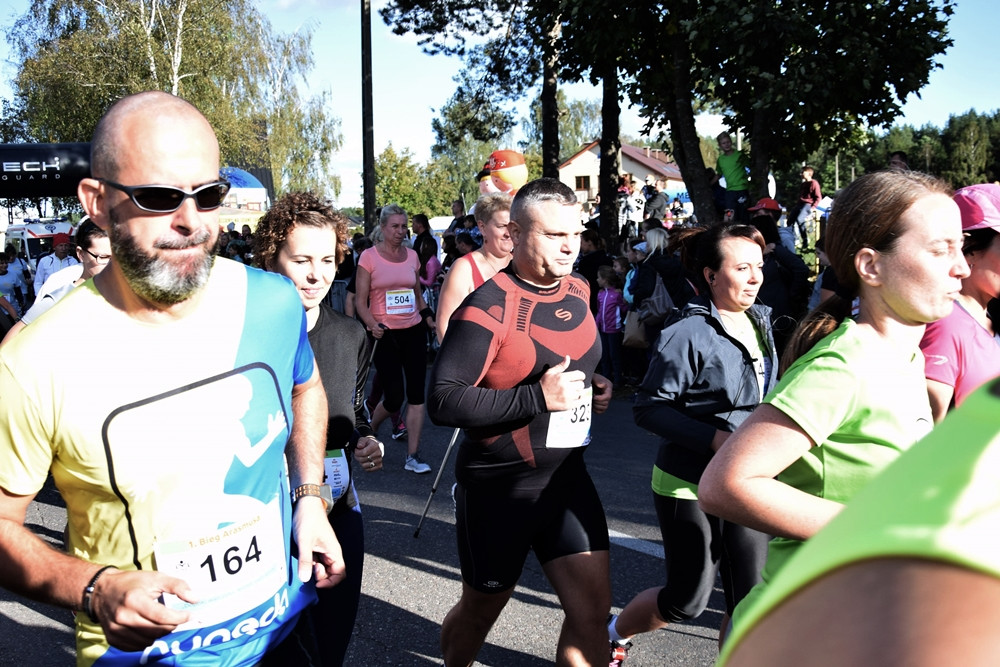 Biegająco uczcili 775-lecie Kiełpina. Kenijczyk Dominic Mailu Musyim zwycięzcą Biegu Arasmusa