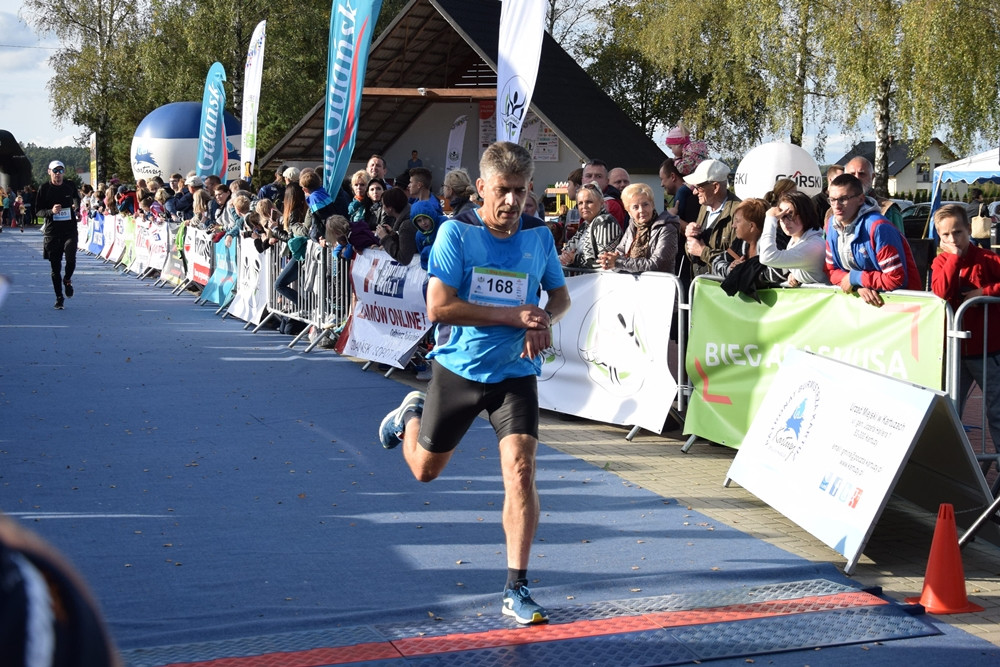 Biegająco uczcili 775-lecie Kiełpina. Kenijczyk Dominic Mailu Musyim zwycięzcą Biegu Arasmusa