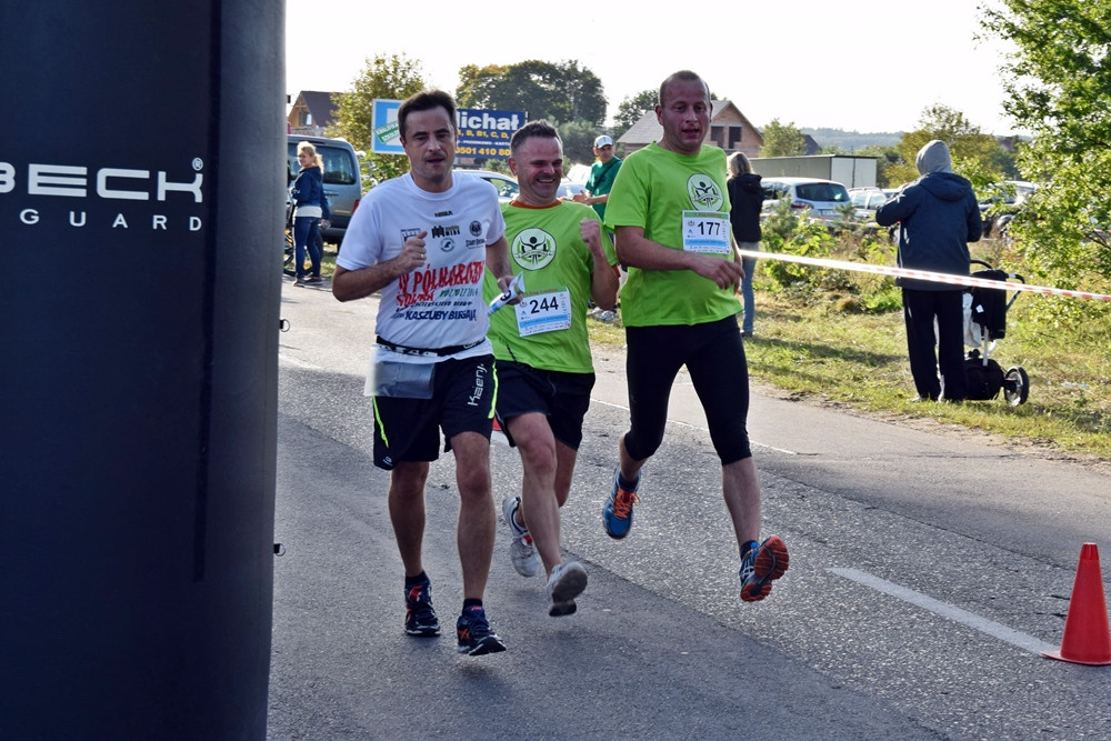 Biegająco uczcili 775-lecie Kiełpina. Kenijczyk Dominic Mailu Musyim zwycięzcą Biegu Arasmusa