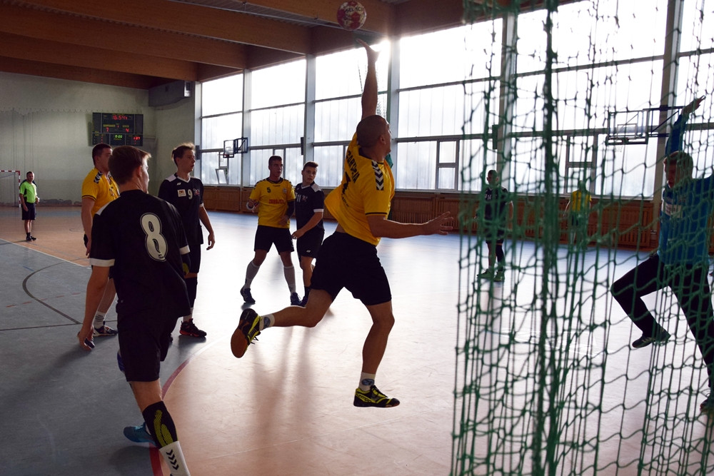 Piłka ręczna. Cartusia wygrała z juniorami Wybrzeża Gdańsk na inaugurację II ligi