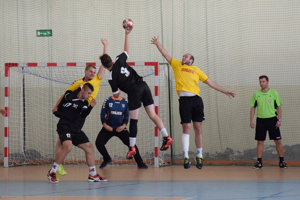 Piłka ręczna. Cartusia wygrała z juniorami Wybrzeża Gdańsk na inaugurację II ligi