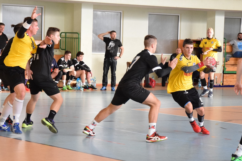 Piłka ręczna. Cartusia wygrała z juniorami Wybrzeża Gdańsk na inaugurację II ligi