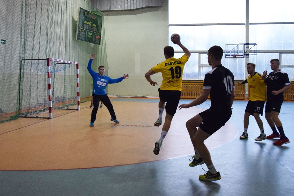 Piłka ręczna. Cartusia wygrała z juniorami Wybrzeża Gdańsk na inaugurację II ligi