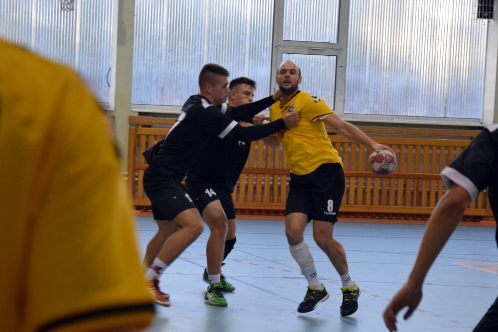 Piłka ręczna. Cartusia wygrała z juniorami Wybrzeża Gdańsk na inaugurację II ligi