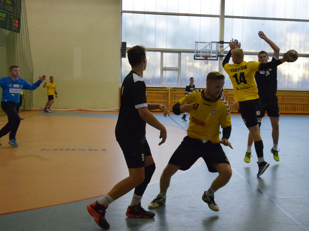 Piłka ręczna. Cartusia wygrała z juniorami Wybrzeża Gdańsk na inaugurację II ligi