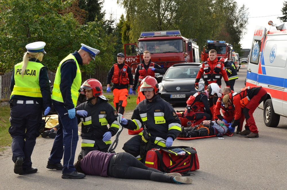 Kolonia. Poważny wypadek - wielu rannych, w tym młodzież. Dobrze, że to tylko symulacja