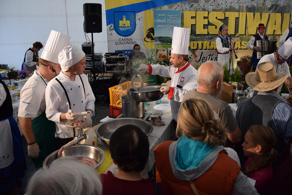 Ostrzyce. Wielkie gotowanie na Festiwalu Potraw 