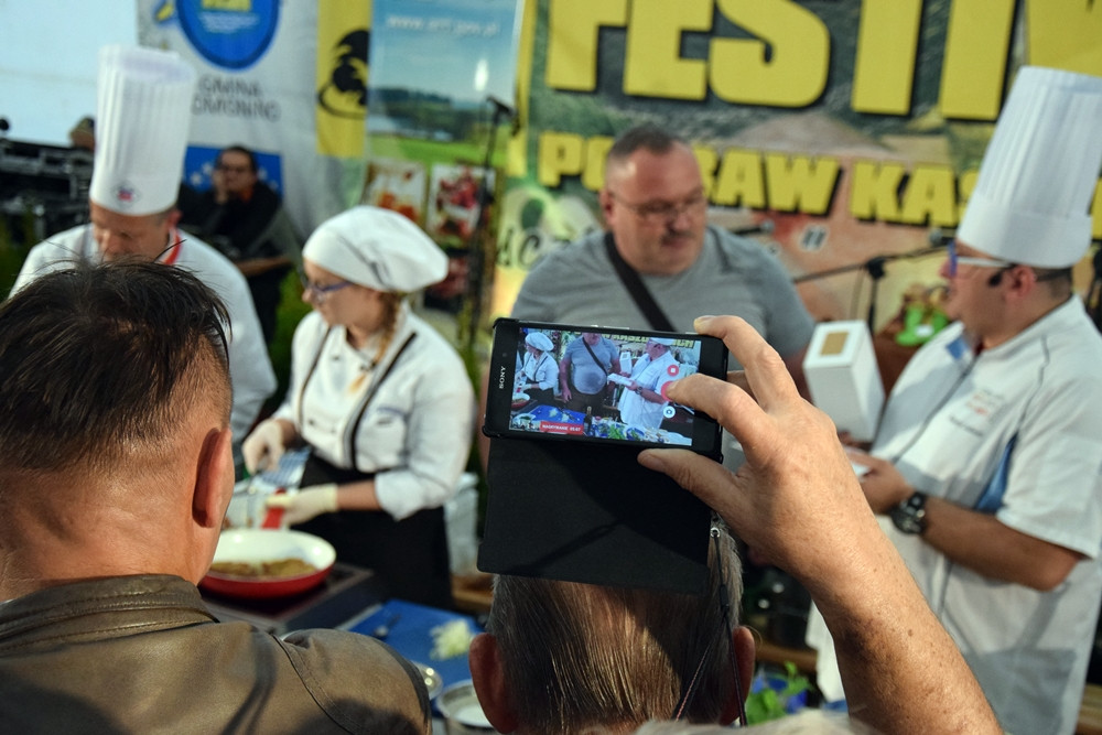 Ostrzyce. Wielkie gotowanie na Festiwalu Potraw 
