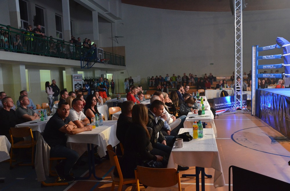 Puchar Kaszub K1 i MMA. Emocjonujące walki i... oświadczyny na ringu