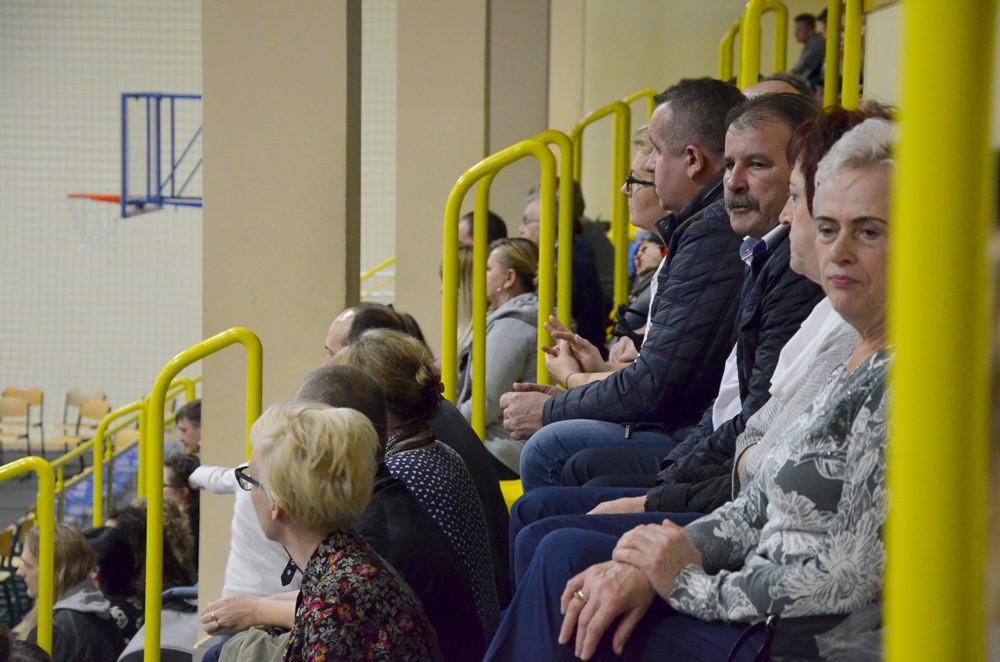 Sierakowice. Grali i kwestowali na rzecz wielodzietnej rodziny