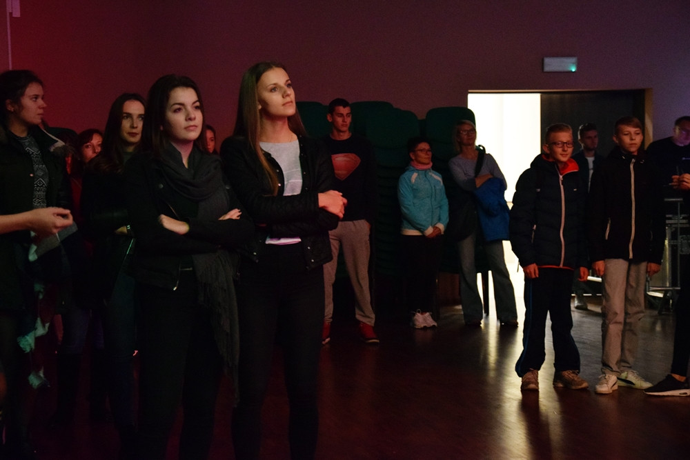 Łzy i Hubert zagrali na rzecz kartuskiego hospicjum. Posłuchać ich przyszło niewielu