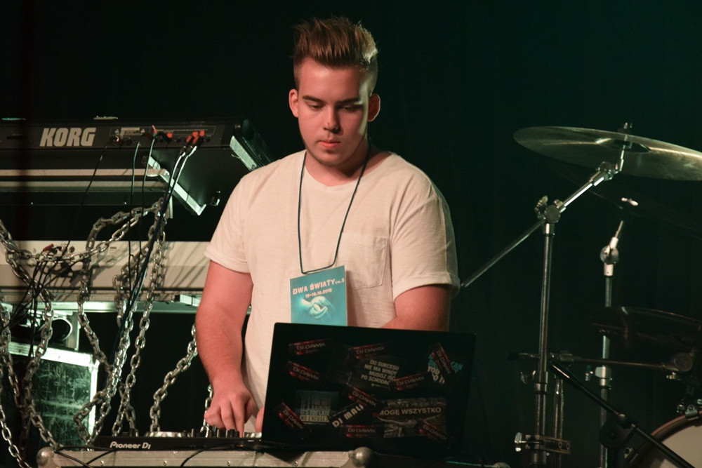 Łzy i Hubert zagrali na rzecz kartuskiego hospicjum. Posłuchać ich przyszło niewielu