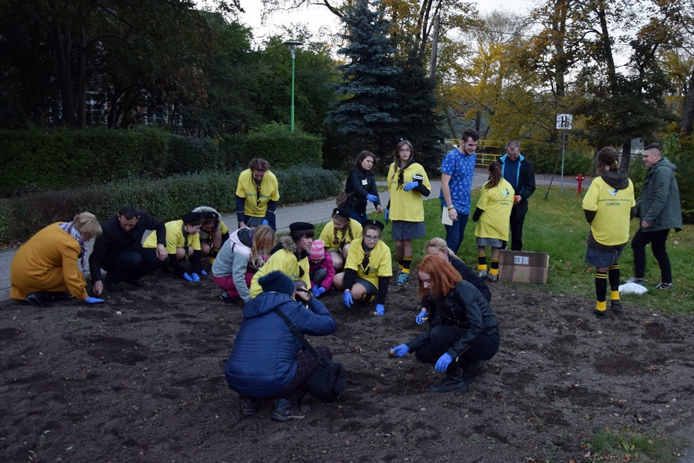 Łzy i Hubert zagrali na rzecz kartuskiego hospicjum. Posłuchać ich przyszło niewielu
