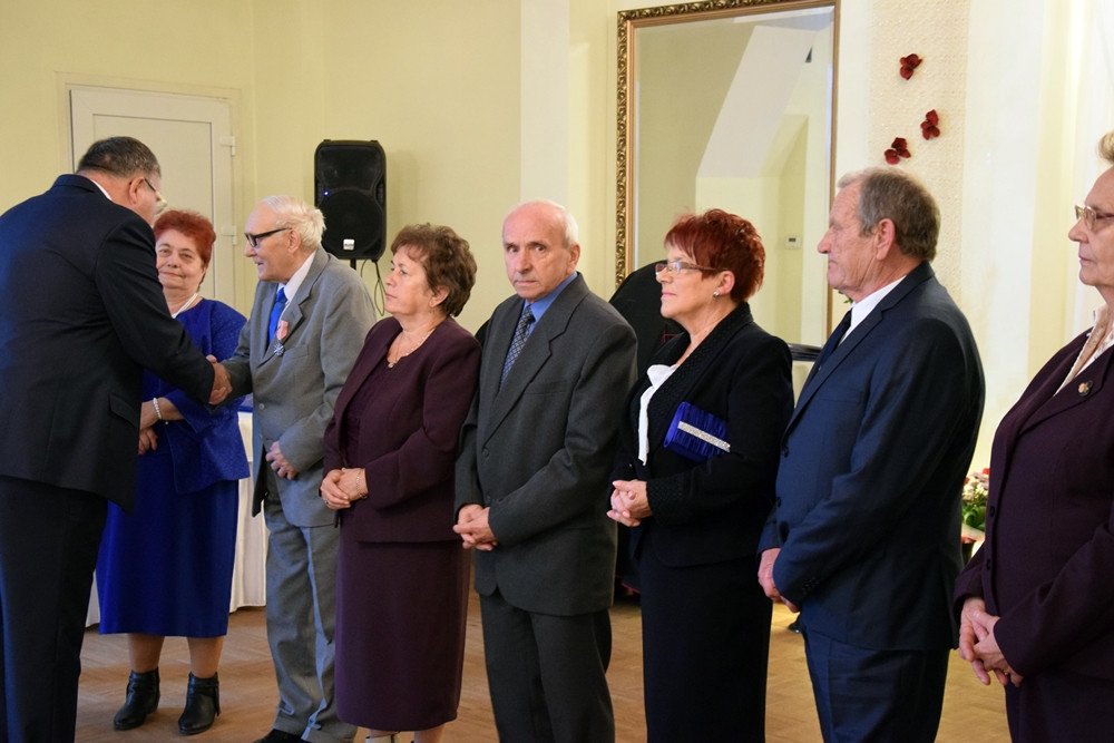 Kartuzy. Przeżyli razem pół wieku, dziś otrzymali medale