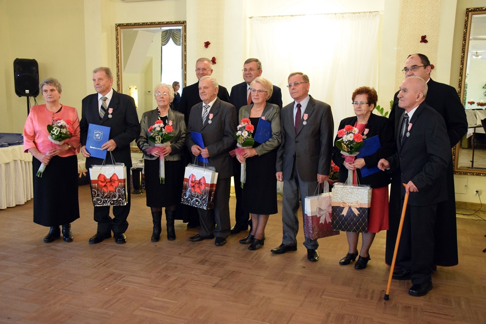 Kartuzy. Przeżyli razem pół wieku, dziś otrzymali medale