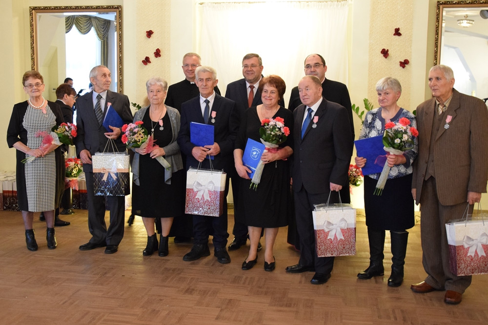 Kartuzy. Przeżyli razem pół wieku, dziś otrzymali medale