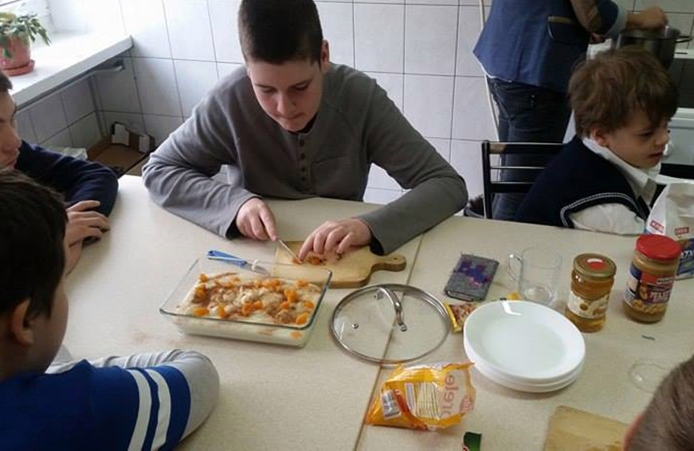 Uczniowie SOS-W w Żukowie przekonali się, że śniadanie daje moc