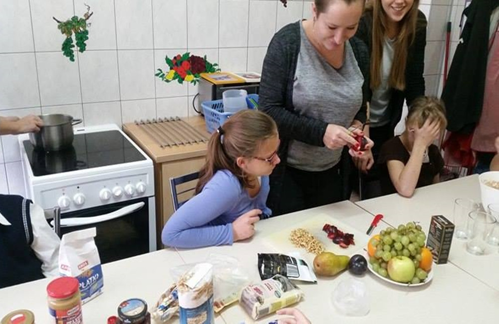 Uczniowie SOS-W w Żukowie przekonali się, że śniadanie daje moc