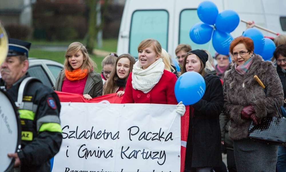 Akcja Szlachetna Paczka. Baza rodzin już otwarta, w niedzielę marsz ulicami Kartuz