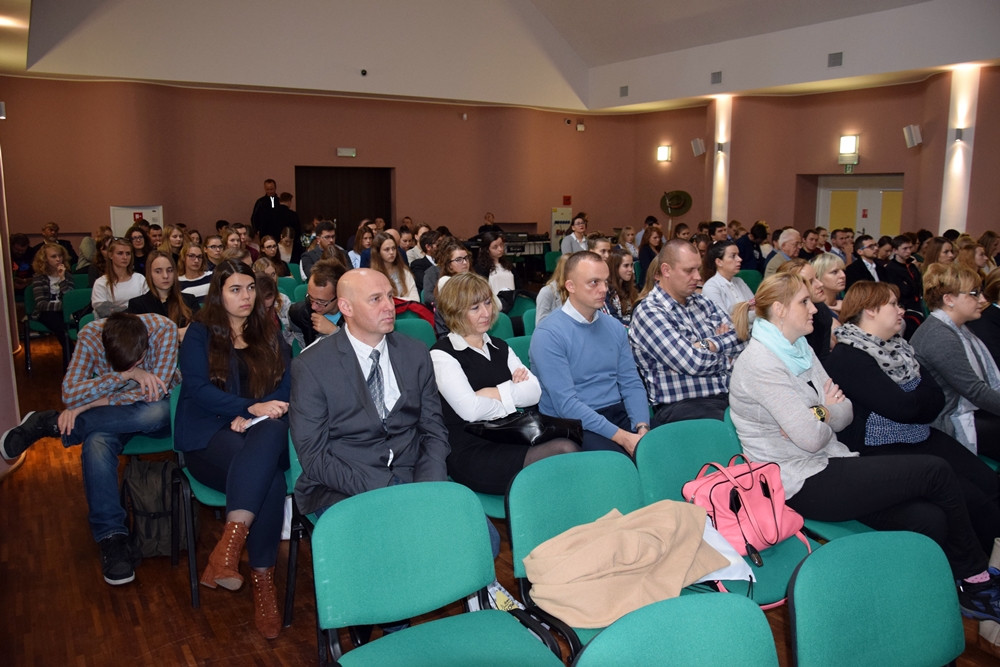 Kartuzy. I Kongres Młodych Kaszubów. Młodzież dyskutuje o regionie