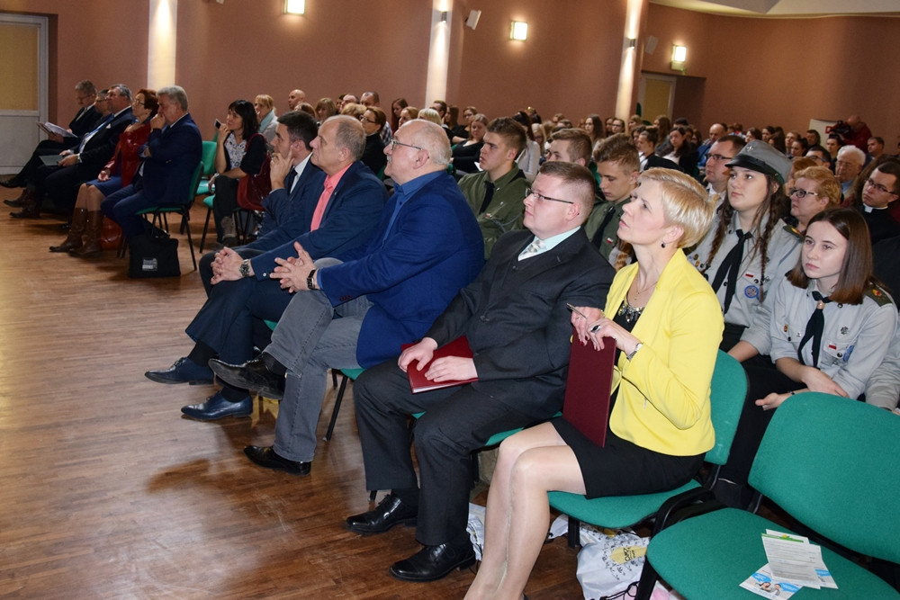 Kartuzy. I Kongres Młodych Kaszubów. Młodzież dyskutuje o regionie