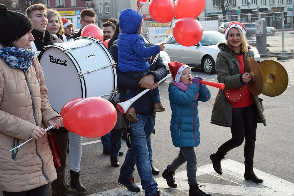 Kartuzy. Marsz Szlachetnej Paczki przeszedł ulicami miasta