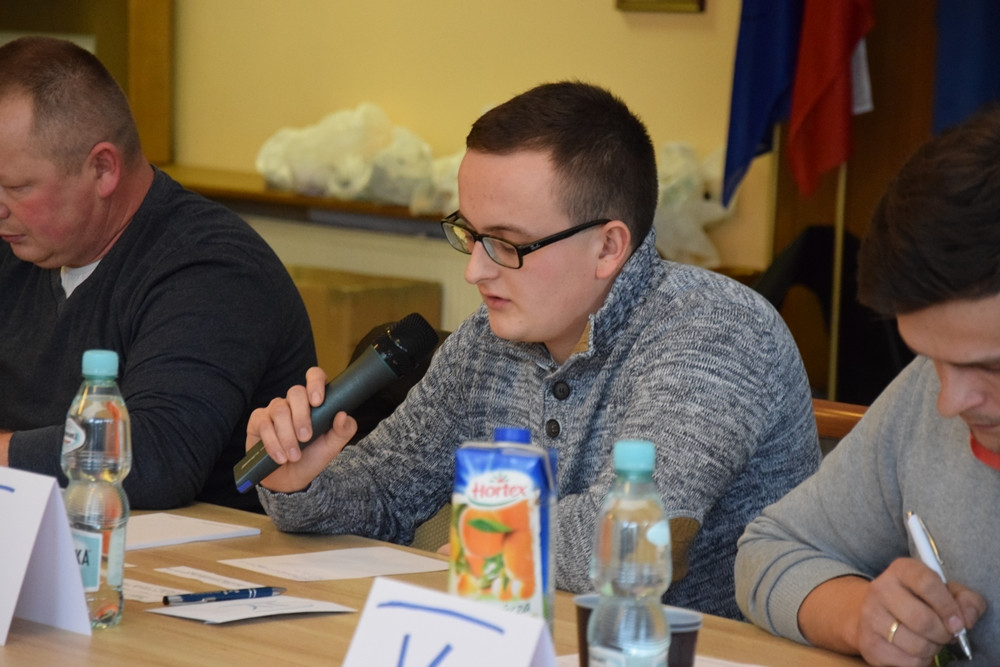 Rolnicy mierzyli się z trudnymi pytaniami. Powiatową Olimpiadę zwyciężył Michał Smentoch
