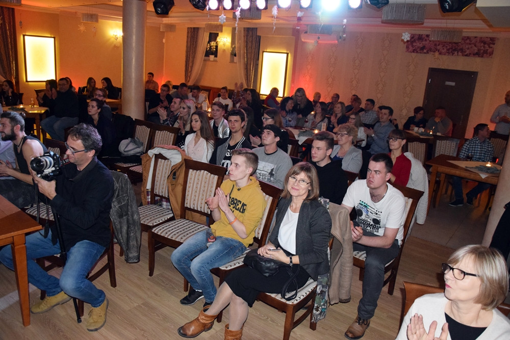 Kartuzy. Do siego Rocku - kolędy i pastorałki w wykonaniu zespołów z Kaszub