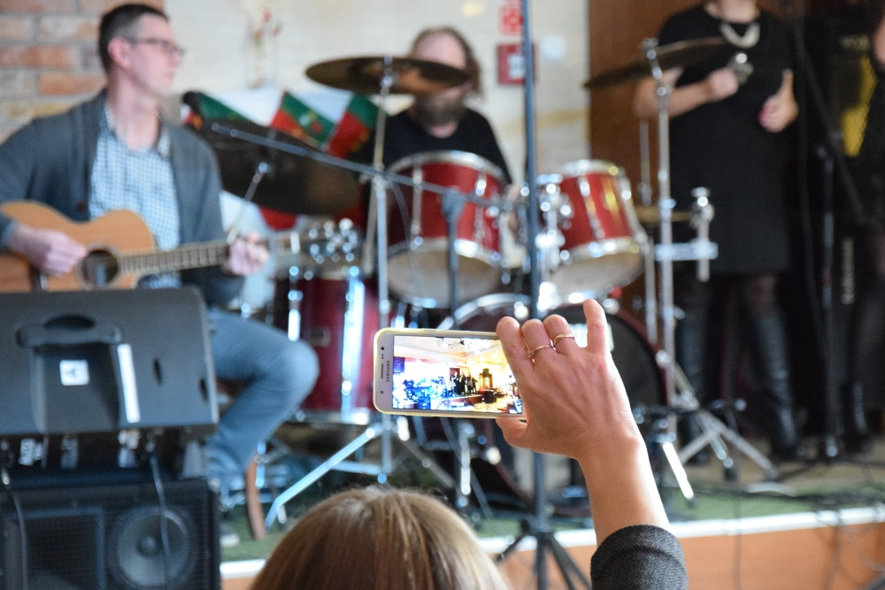 Kartuzy. Do siego Rocku - kolędy i pastorałki w wykonaniu zespołów z Kaszub