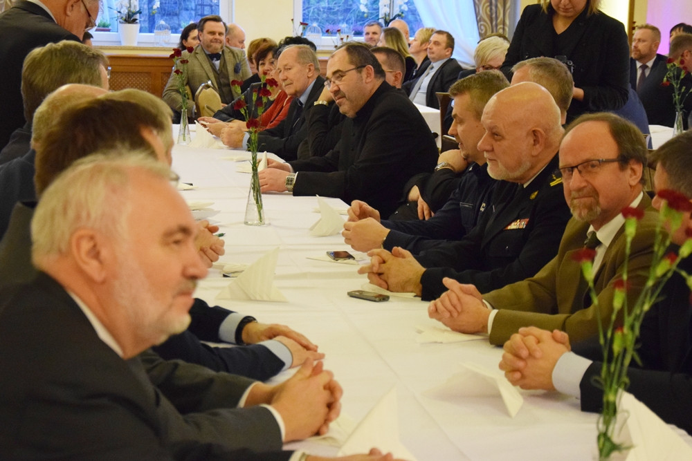 Samorządowcy z całego powiatu złożyli sobie noworoczne życzenia