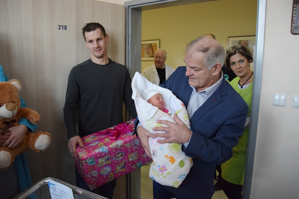 Pięcioro dzieci przyszło na świat 1 stycznia w kartuskim szpitalu