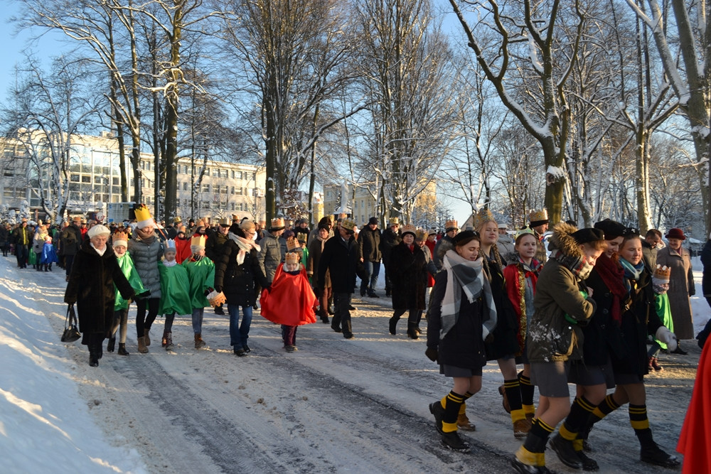 Kartuzy. Mieszkańcy podążali za Kacprem, Melchiorem i Baltazarem