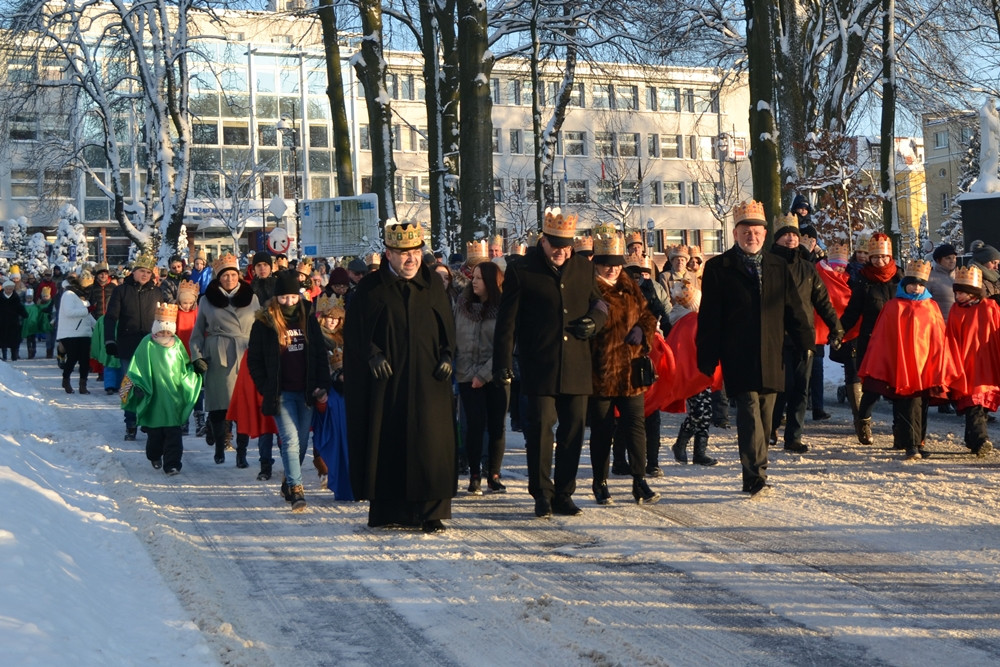 Kartuzy. Mieszkańcy podążali za Kacprem, Melchiorem i Baltazarem
