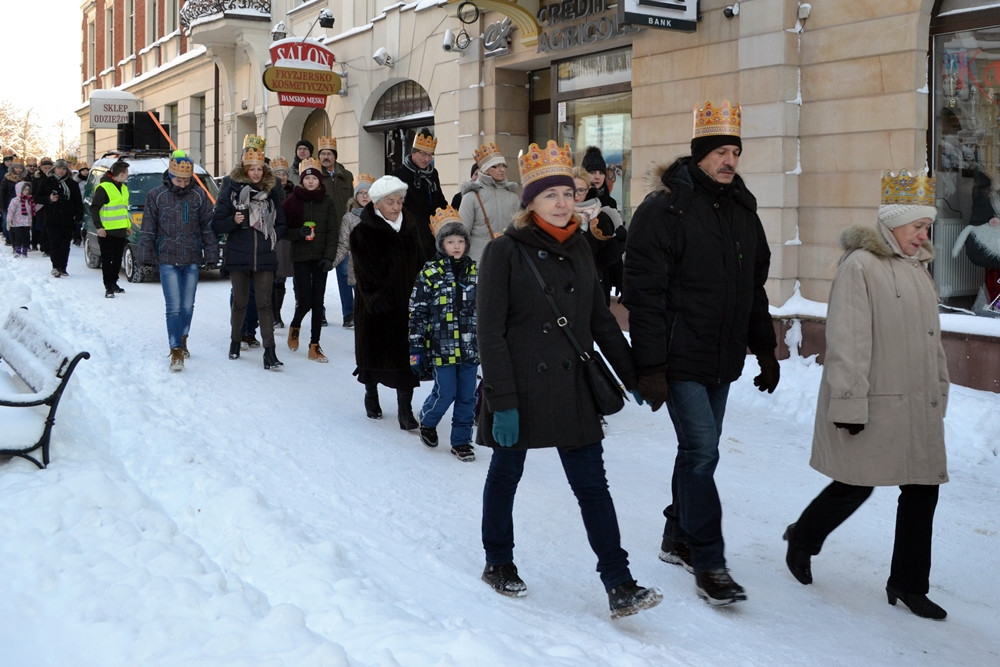 Kartuzy. Mieszkańcy podążali za Kacprem, Melchiorem i Baltazarem