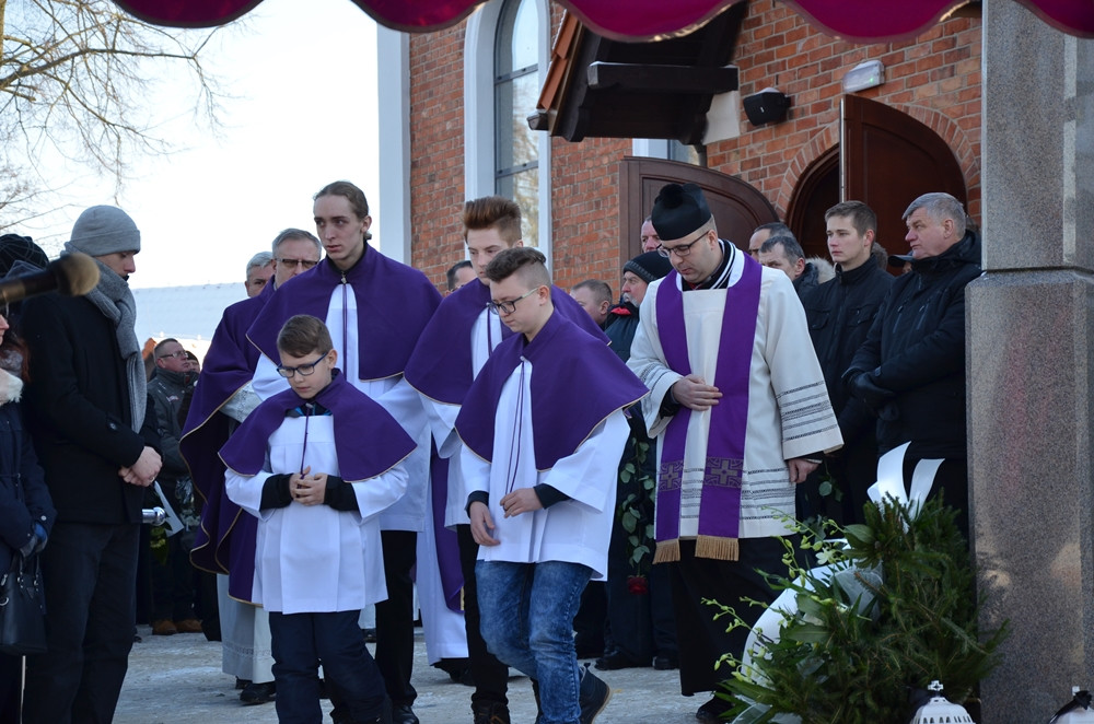 Kiełpino. Pogrzeb Jacka Wrońskiego. 