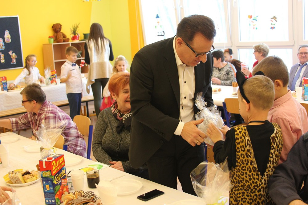 Przodkowo. Przedstawienie z niespodziankami dla babć i dziadków