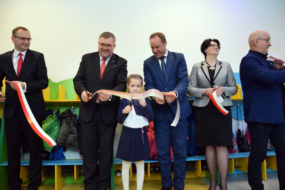 Przedszkolaki z Kiełpina i Kartuz będą się uczyć w bajkowych pomieszczeniach