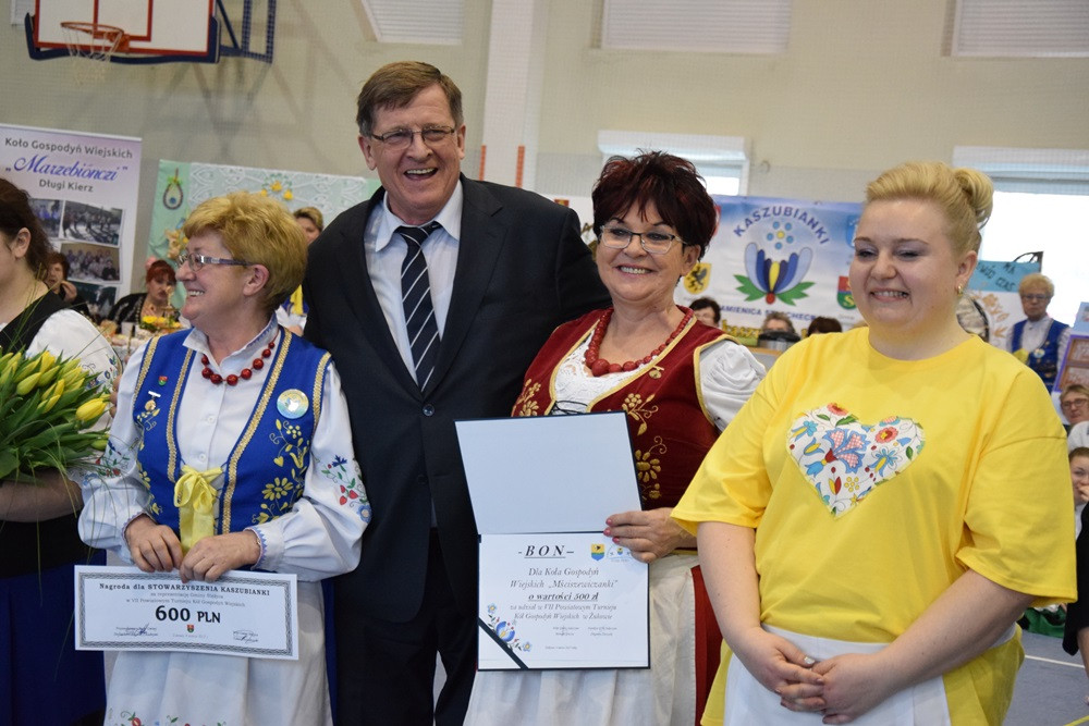 Kaszubianki z Kamienicy Szlacheckiej najlepszym Kołem Gospodyń Wiejskich w powiecie