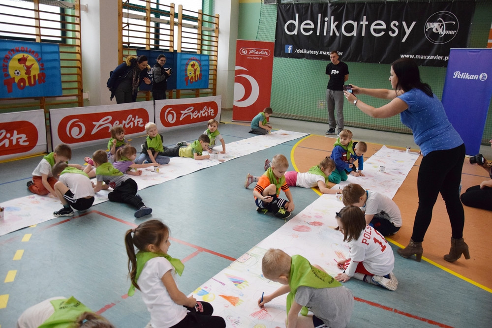 Przodkowo. Przedszkolaki trenowały z zawodowymi sportowcami