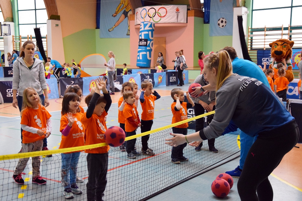 Przodkowo. Przedszkolaki trenowały z zawodowymi sportowcami
