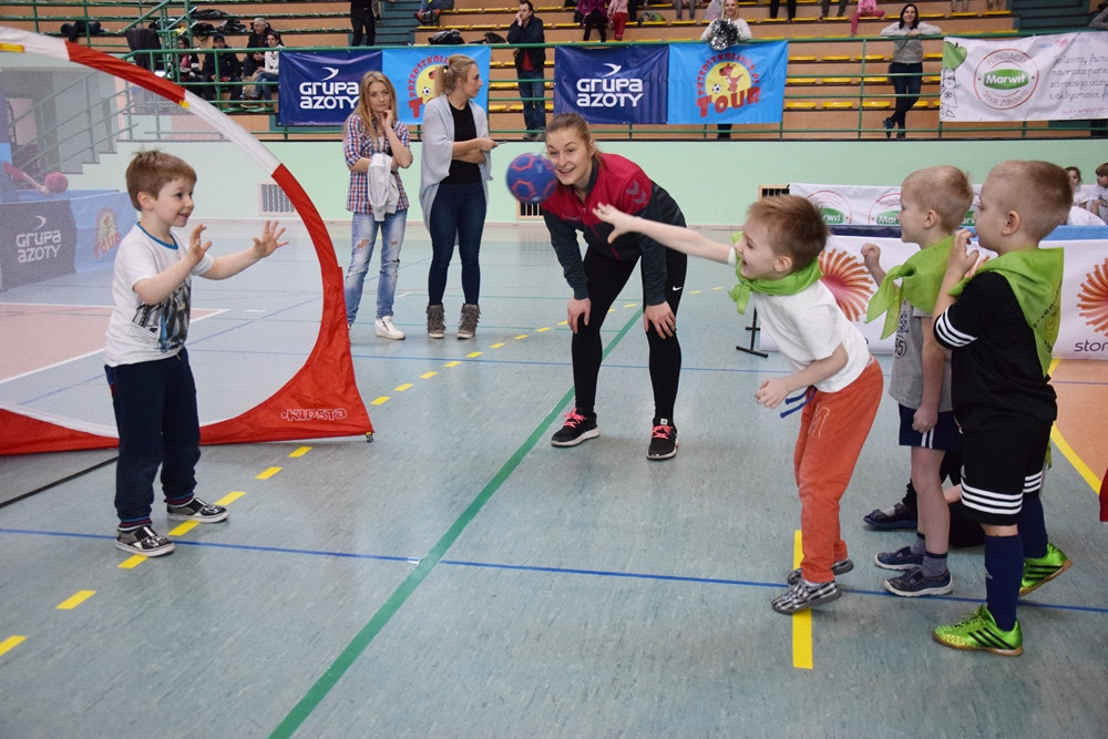 Przodkowo. Przedszkolaki trenowały z zawodowymi sportowcami