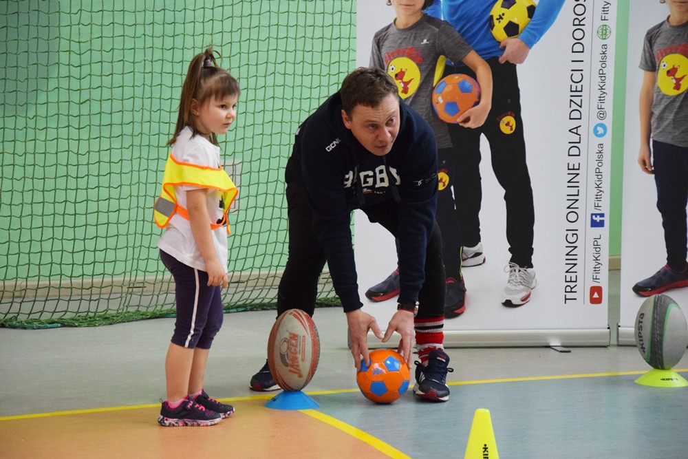 Przodkowo. Przedszkolaki trenowały z zawodowymi sportowcami
