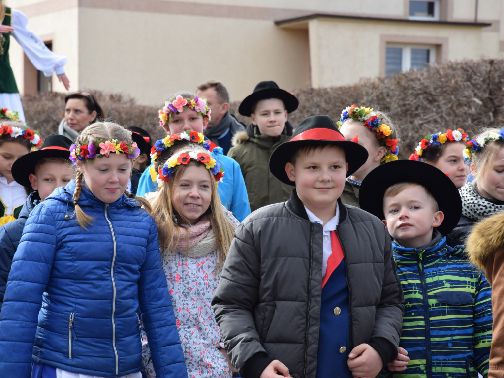 Chmielno. Dzień Jedności Kaszubów. Zagrało 351 akordeonistów, tym razem rekord nie został pobity