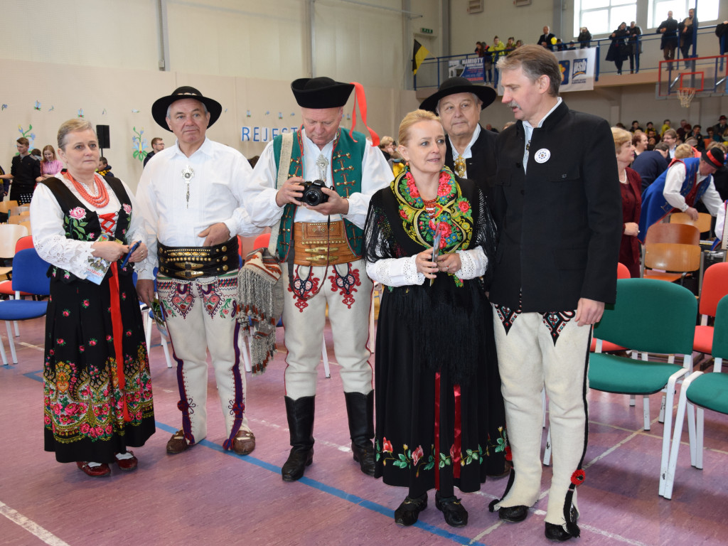 Chmielno. Dzień Jedności Kaszubów. Zagrało 351 akordeonistów, tym razem rekord nie został pobity